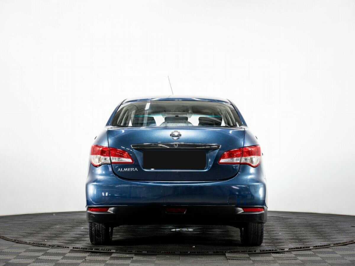 Б/У Ниссан Альмера 2013 года. Фото: #4