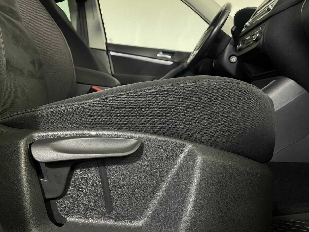 Б/У Фольксваген Тигуан 2012 года. Фото: #13