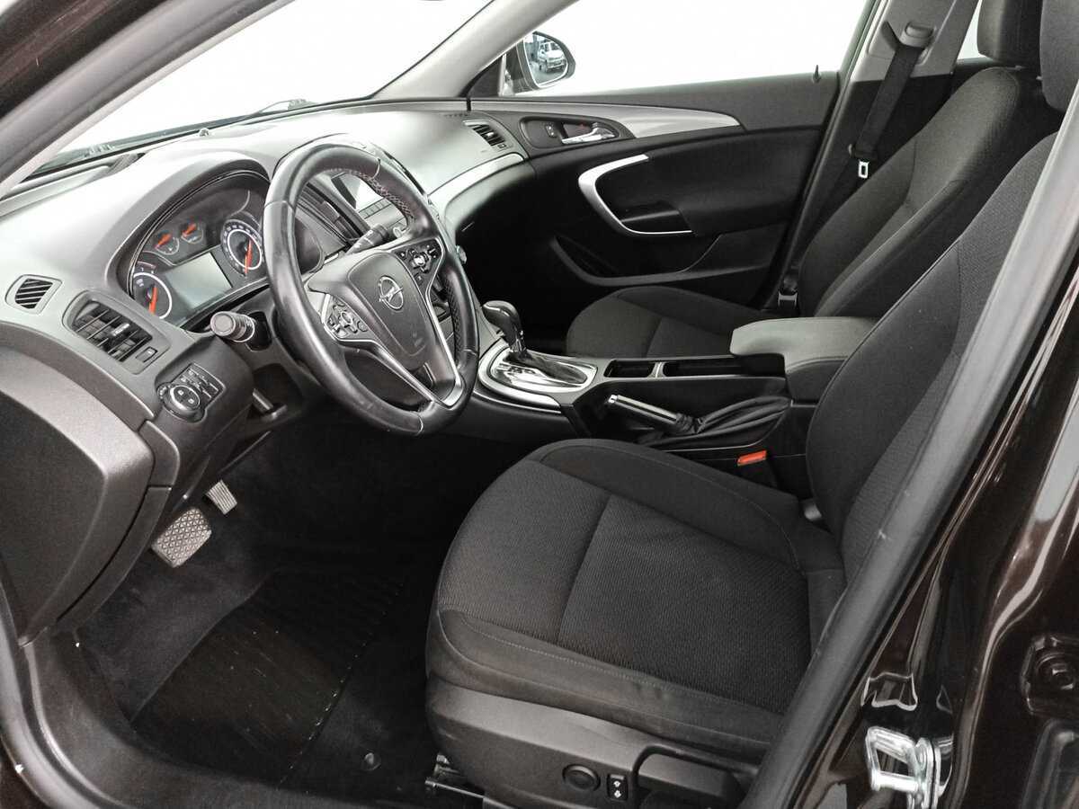 Б/У Опель Инсигния 2014 года. Фото: #13