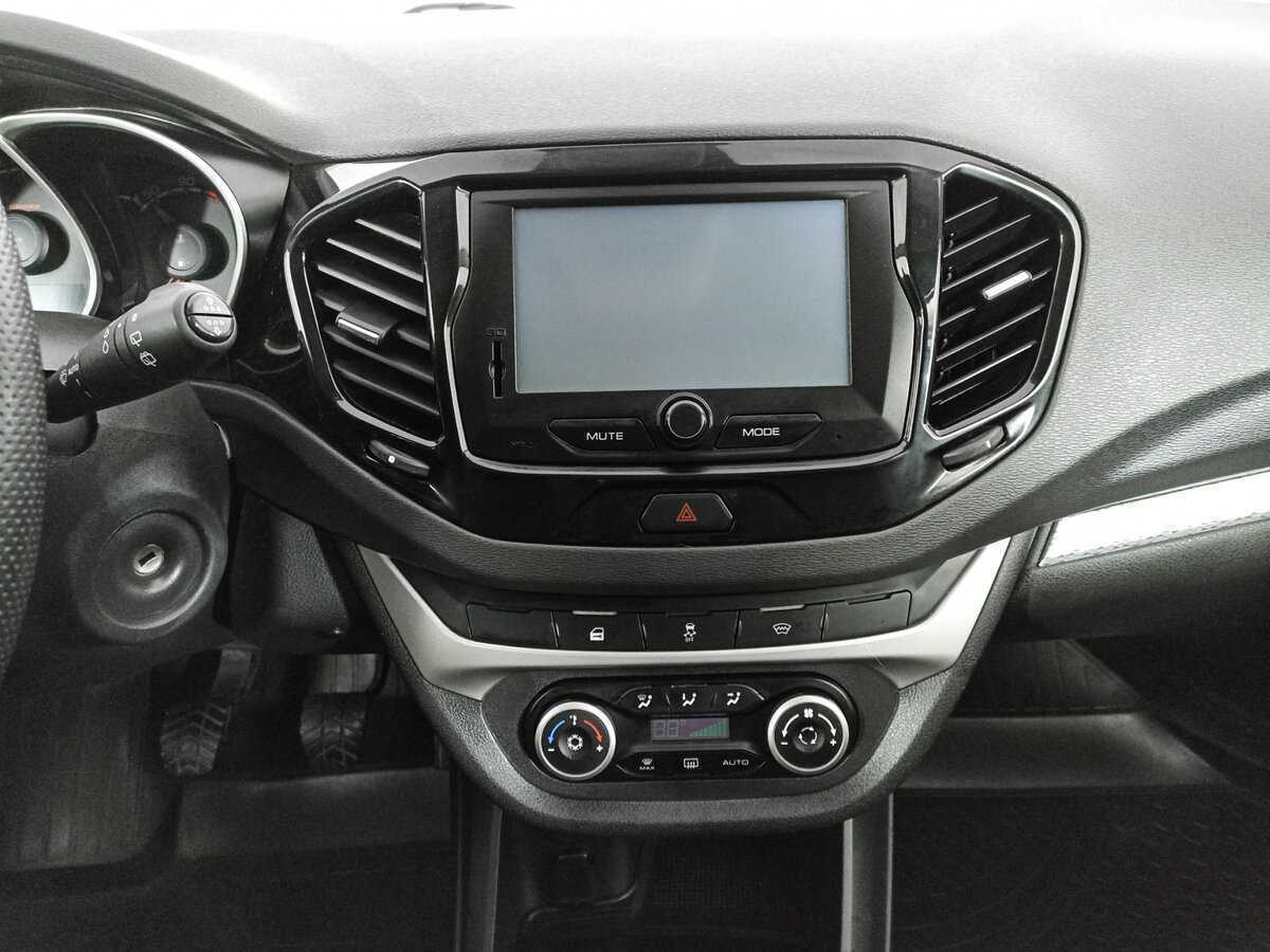 Б/У Лада (ВАЗ) Веста 2019 года. Фото: #12