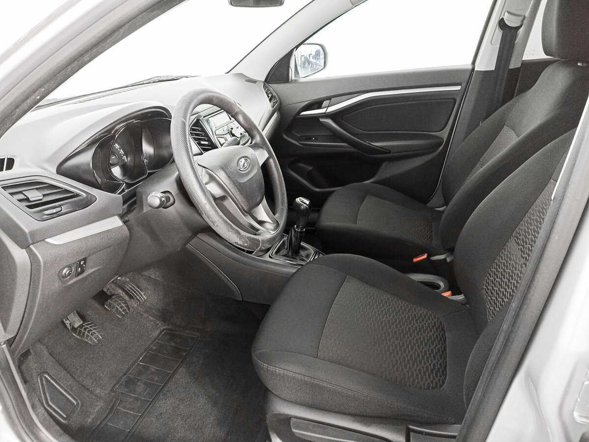 Б/У Лада (ВАЗ) Веста 2015 года. Фото: #15