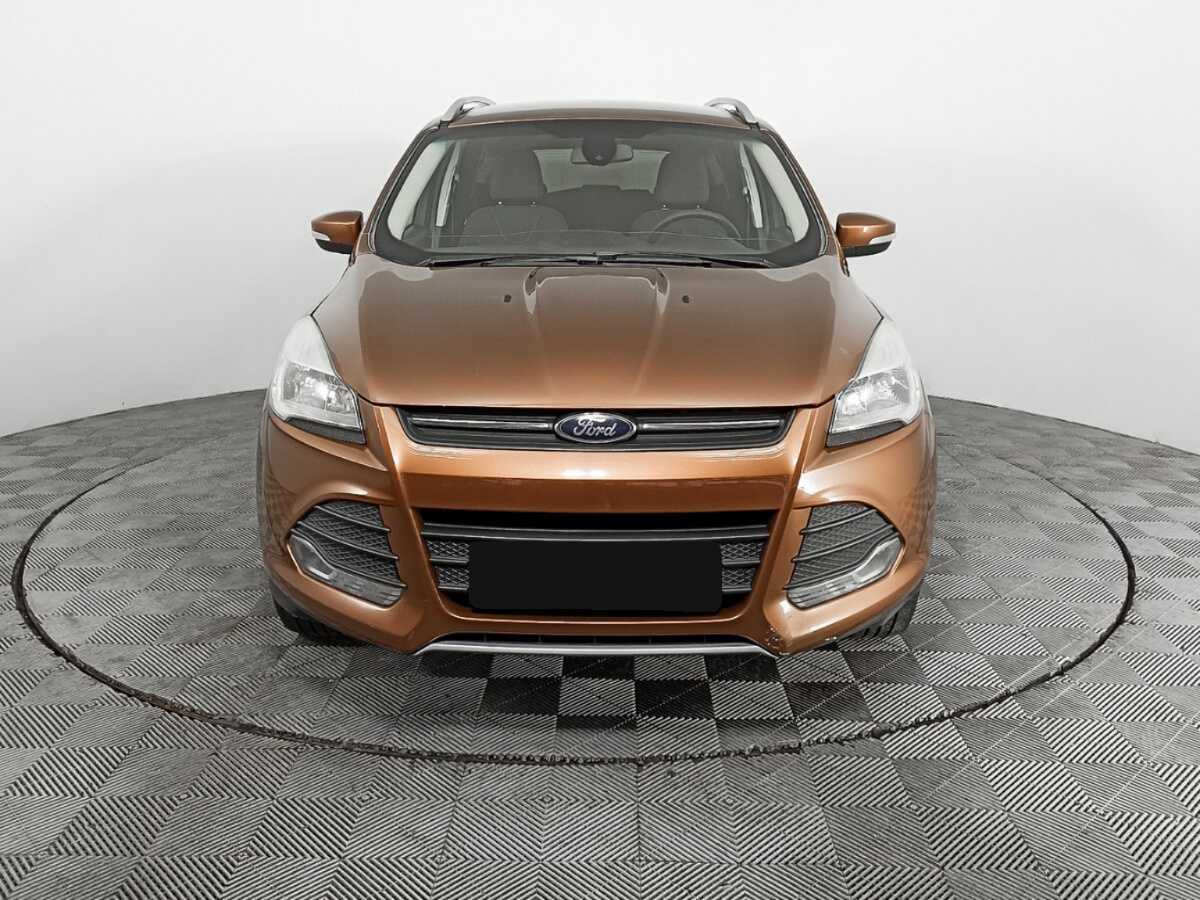 Б/У Форд Куга 2013 года. Фото: #1