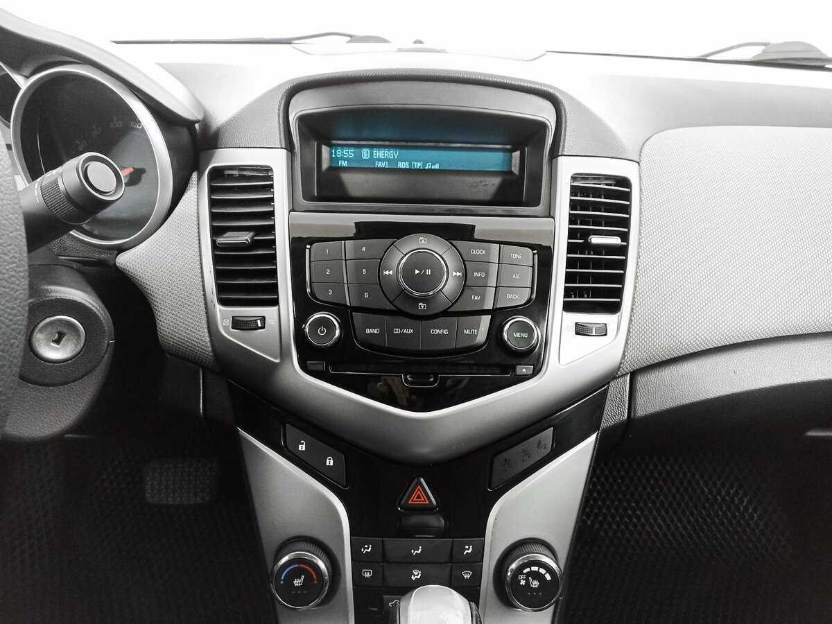 Б/У Шевроле Круз 2012 года. Фото: #11