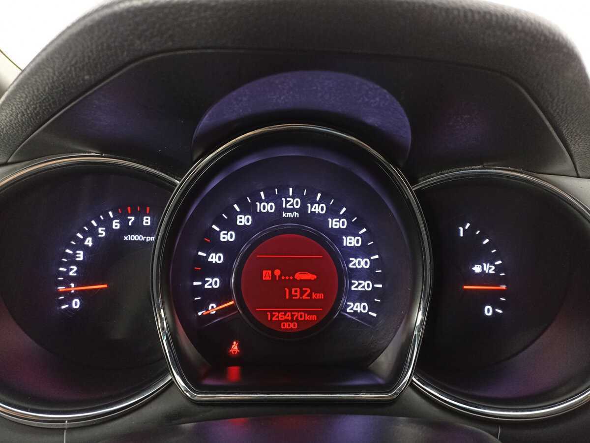 Б/У Киа Сид 2015 года. Фото: #9