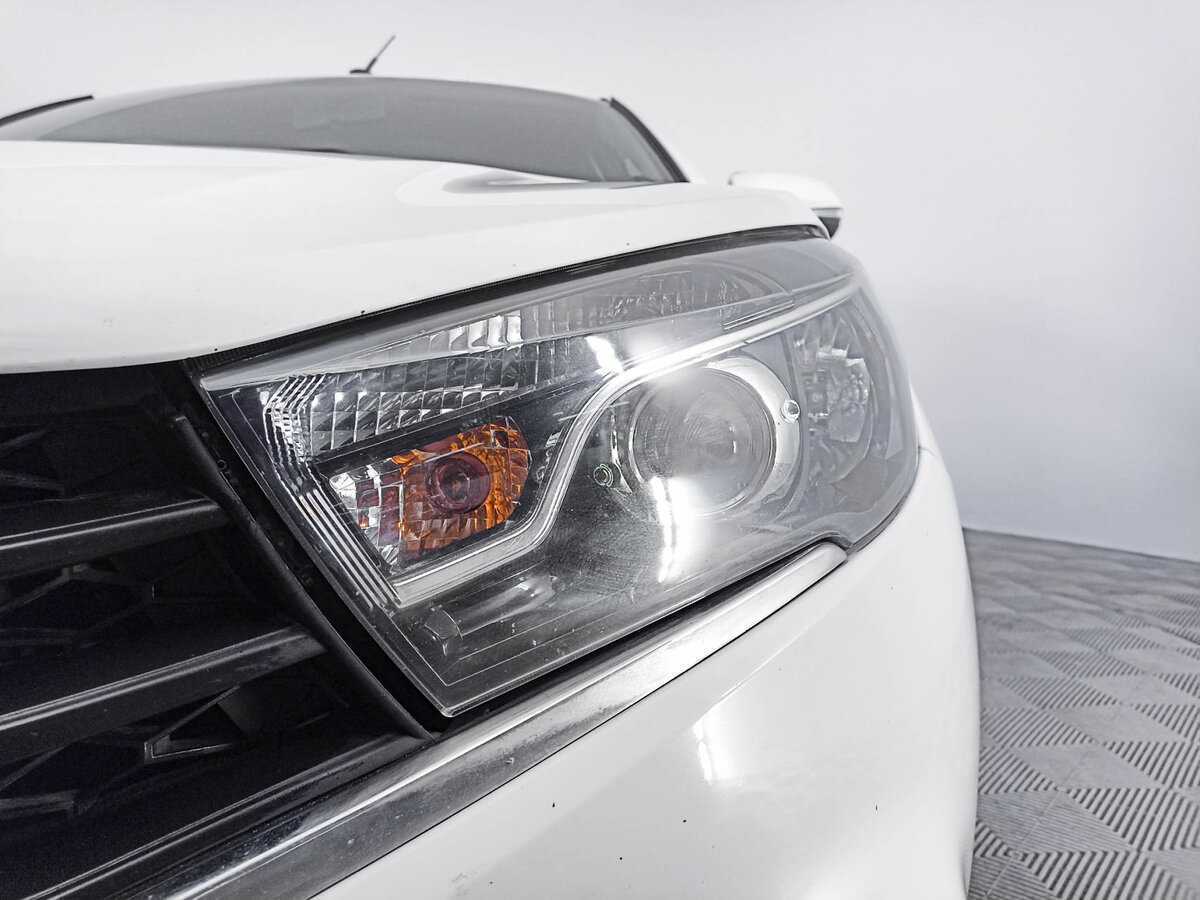 Б/У Лада (ВАЗ) Веста 2017 года. Фото: #16