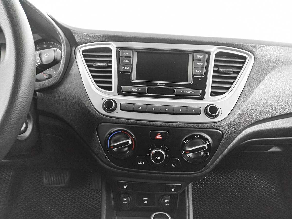 Б/У Хендай Солярис 2021 года. Фото: #12