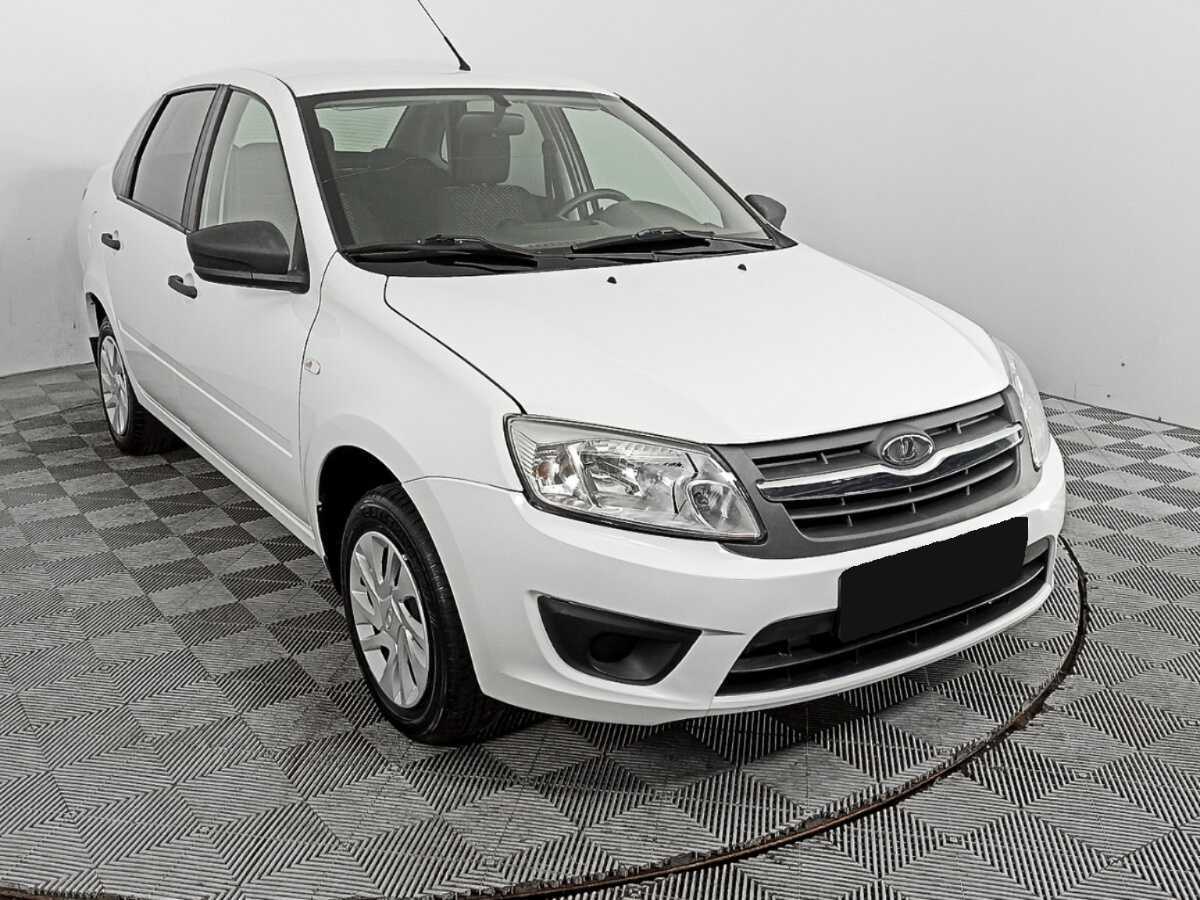 Б/У Лада (ВАЗ) Гранта 2018 года. Фото: #2