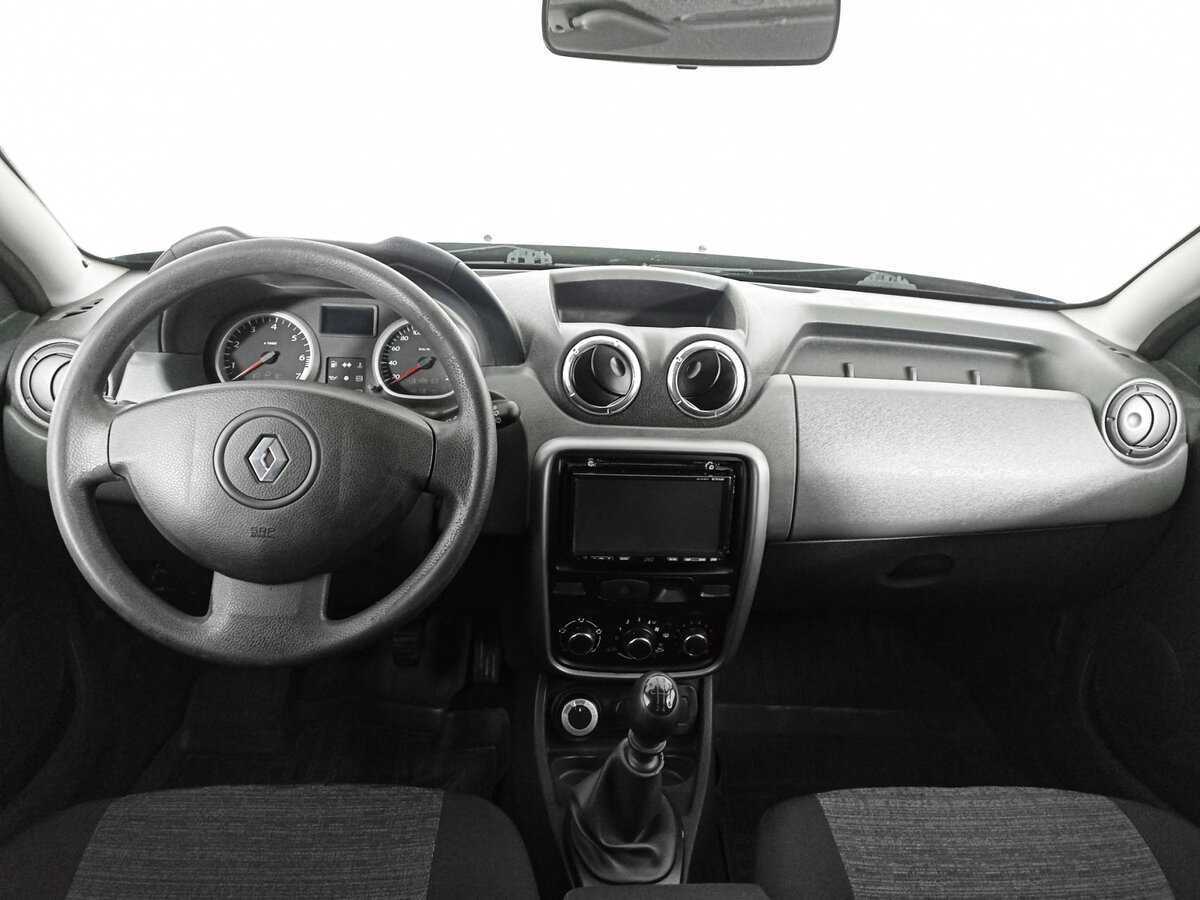 Б/У Рено Дастер 2014 года. Фото: #11