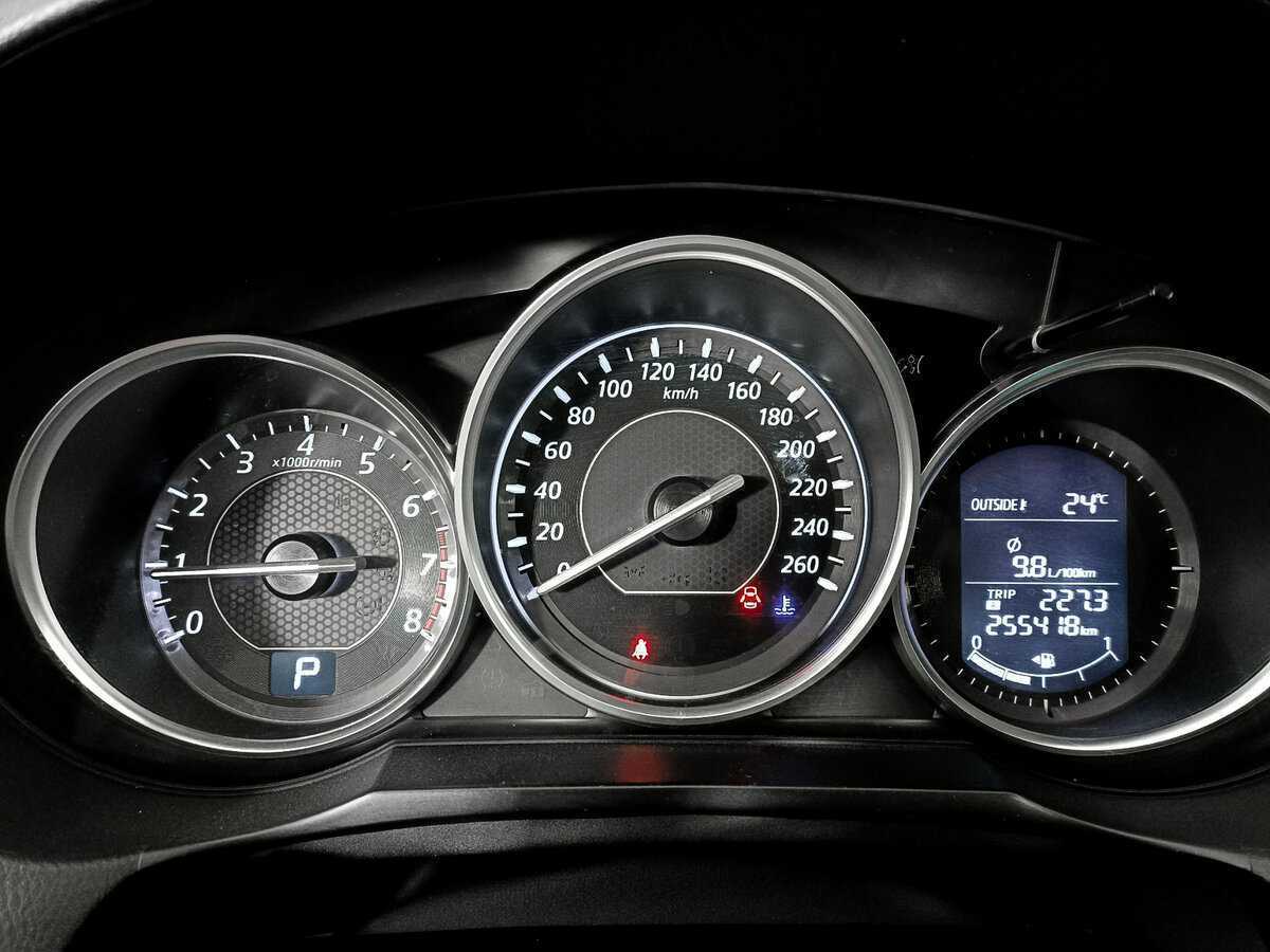 Б/У Мазда 6 2014 года. Фото: #10