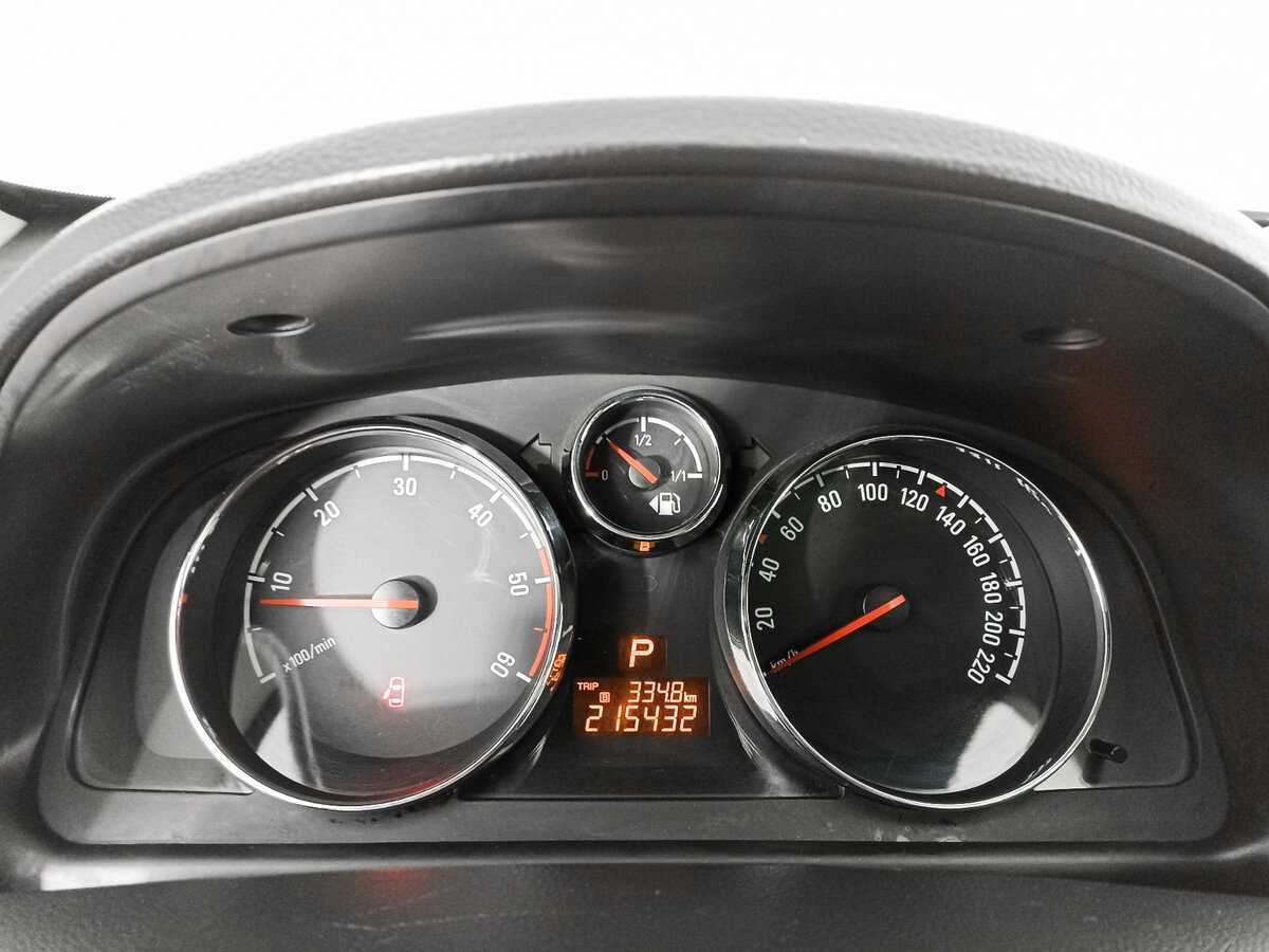 Б/У Опель Антара 2014 года. Фото: #8