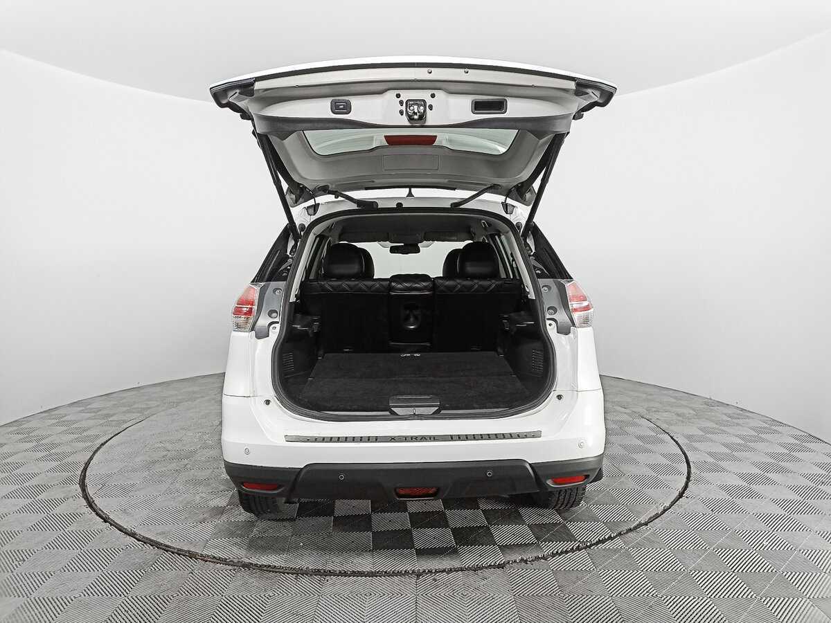 Б/У Ниссан Икс-Трейл 2016 года. Фото: #9