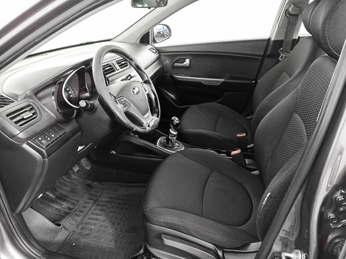 Б/У Киа Рио 2015 года. Фото: #13