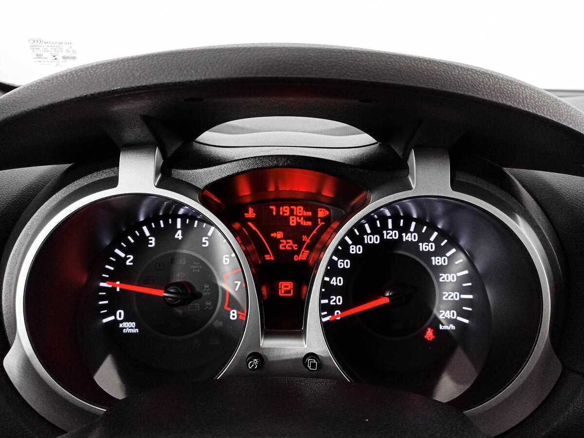 Б/У Ниссан Жук 2017 года. Фото: #10