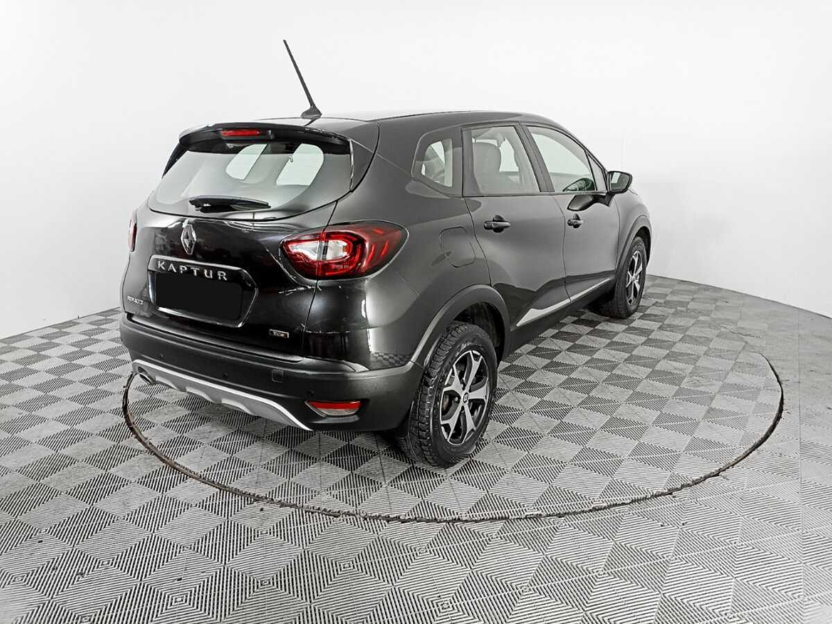 Б/У Рено Каптюр 2020 года. Фото: #4