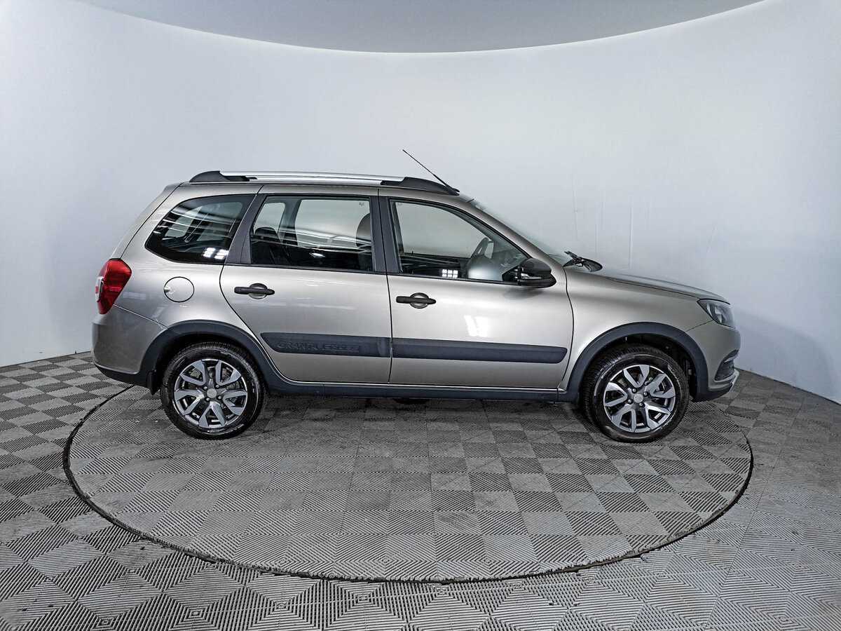 Б/У Лада (ВАЗ) Гранта 2020 года. Фото: #3