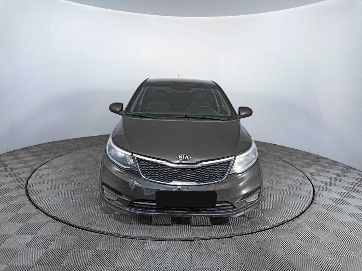 Б/У Киа Рио 2015 года. Фото: #1