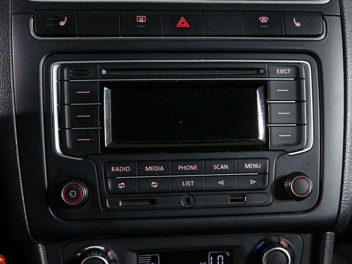 Б/У Фольксваген Поло 2014 года. Фото: #15