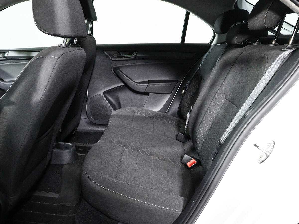 Б/У Шкода Рапид 2020 года. Фото: #9