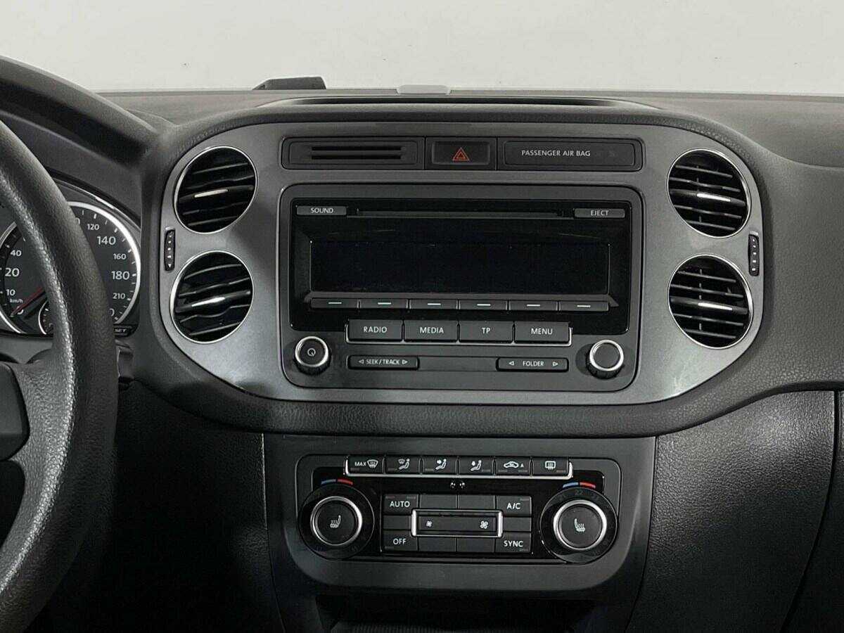 Б/У Фольксваген Тигуан 2014 года. Фото: #11