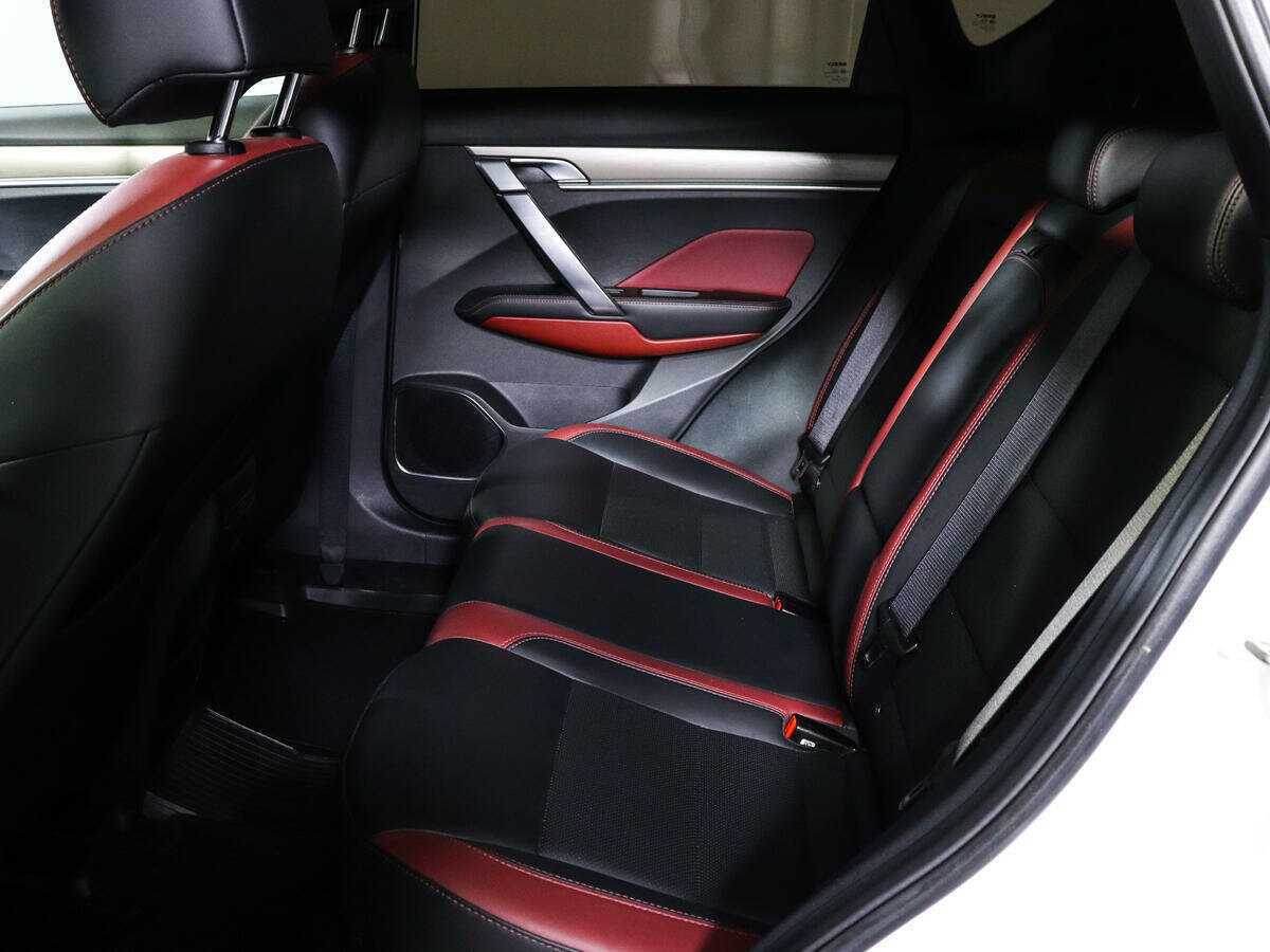 Б/У Джили Кулрэй 2021 года. Фото: #7