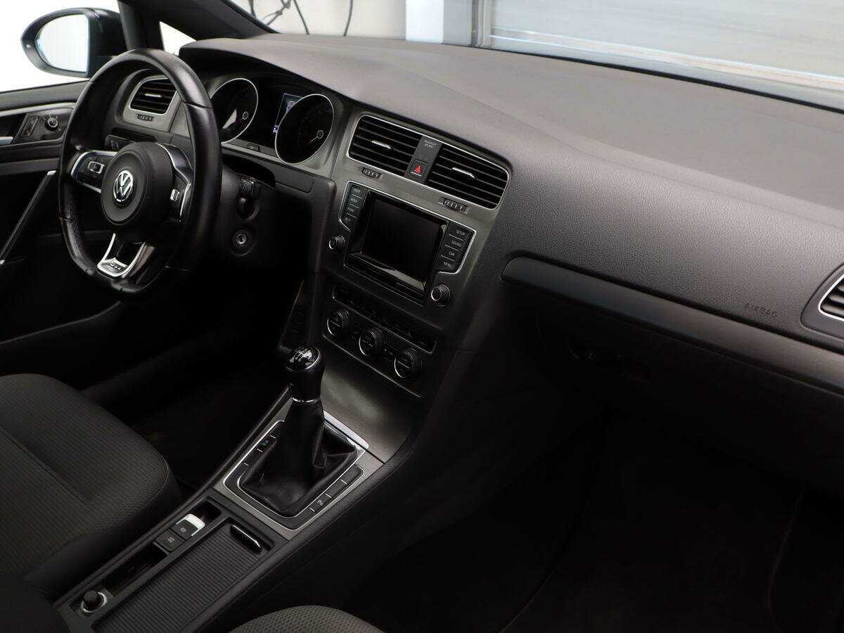 Б/У Фольксваген Гольф 2013 года. Фото: #6