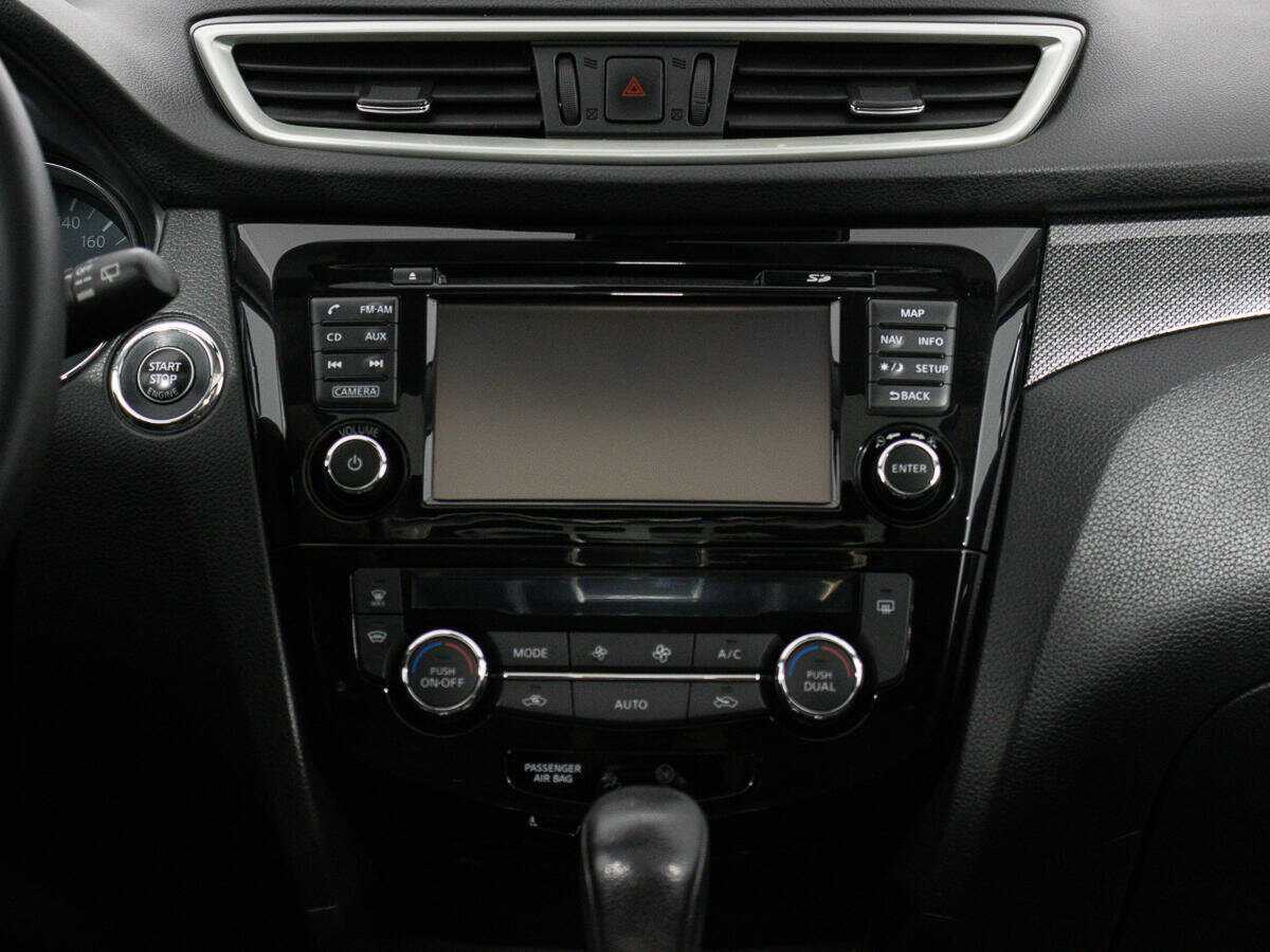 Б/У Ниссан Икс-Трейл 2016 года. Фото: #16