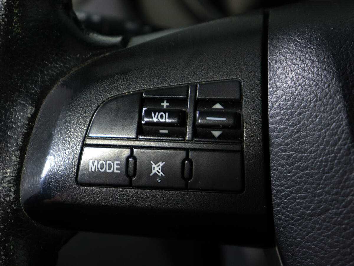 Б/У Мазда 3 2012 года. Фото: #14