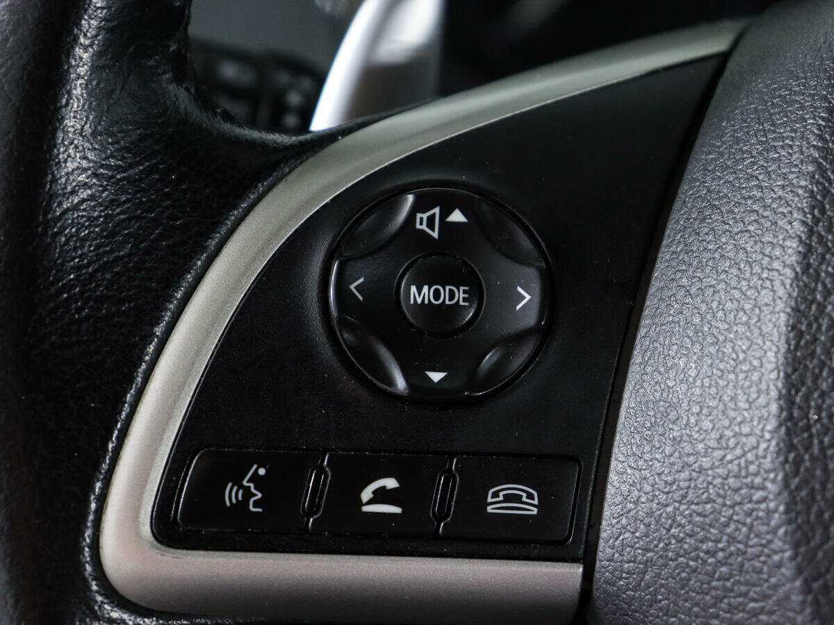 Б/У Митсубиши Оутлэндер 2013 года. Фото: #17