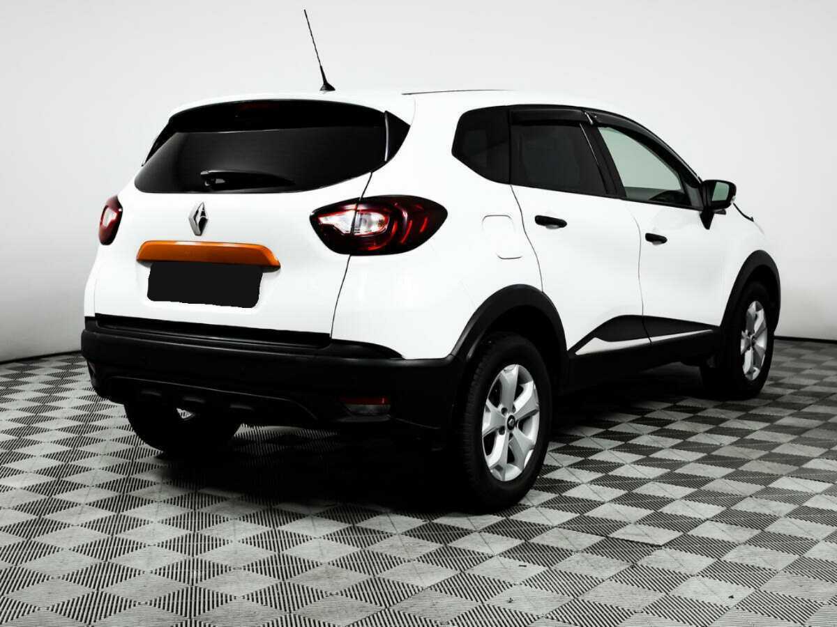 Б/У Рено Каптюр 2018 года. Фото: #4