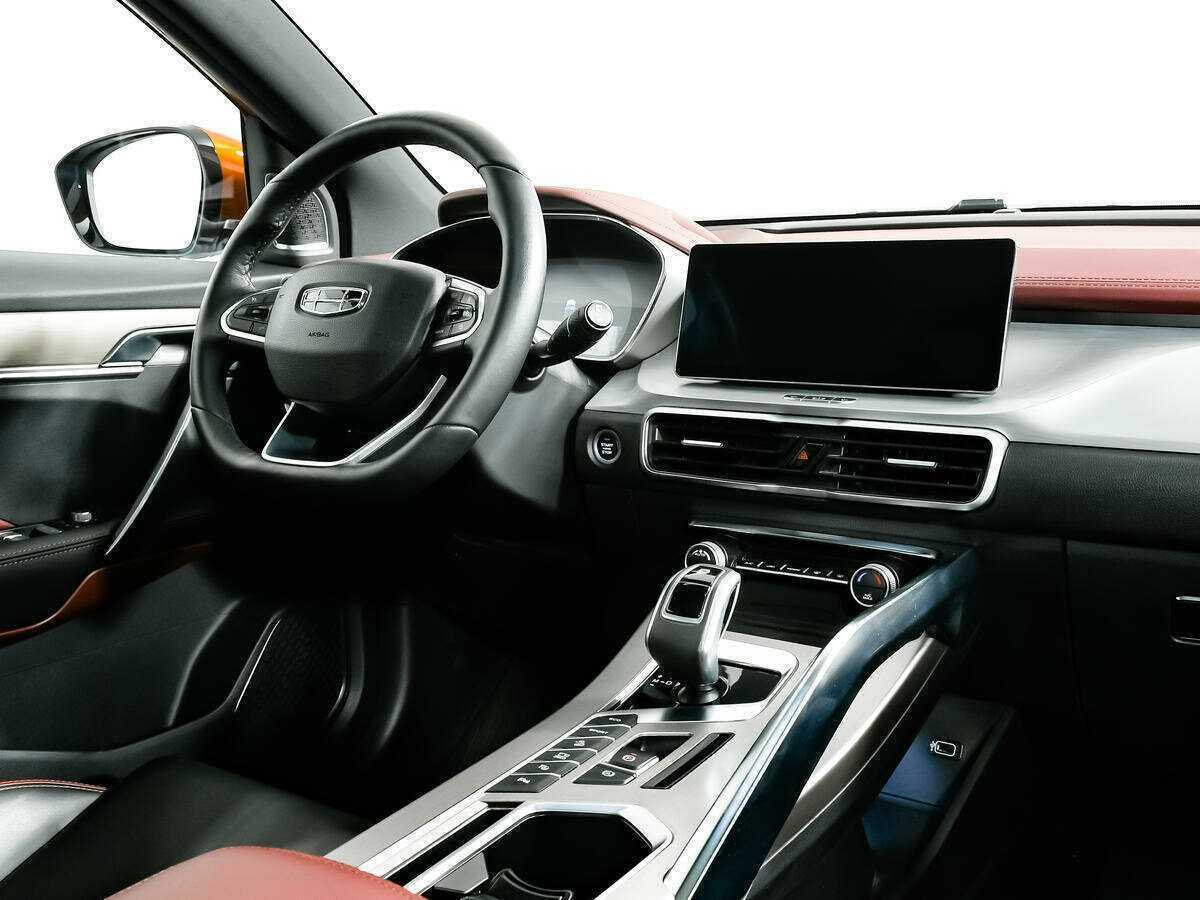 Б/У Джили Кулрэй 2020 года. Фото: #8