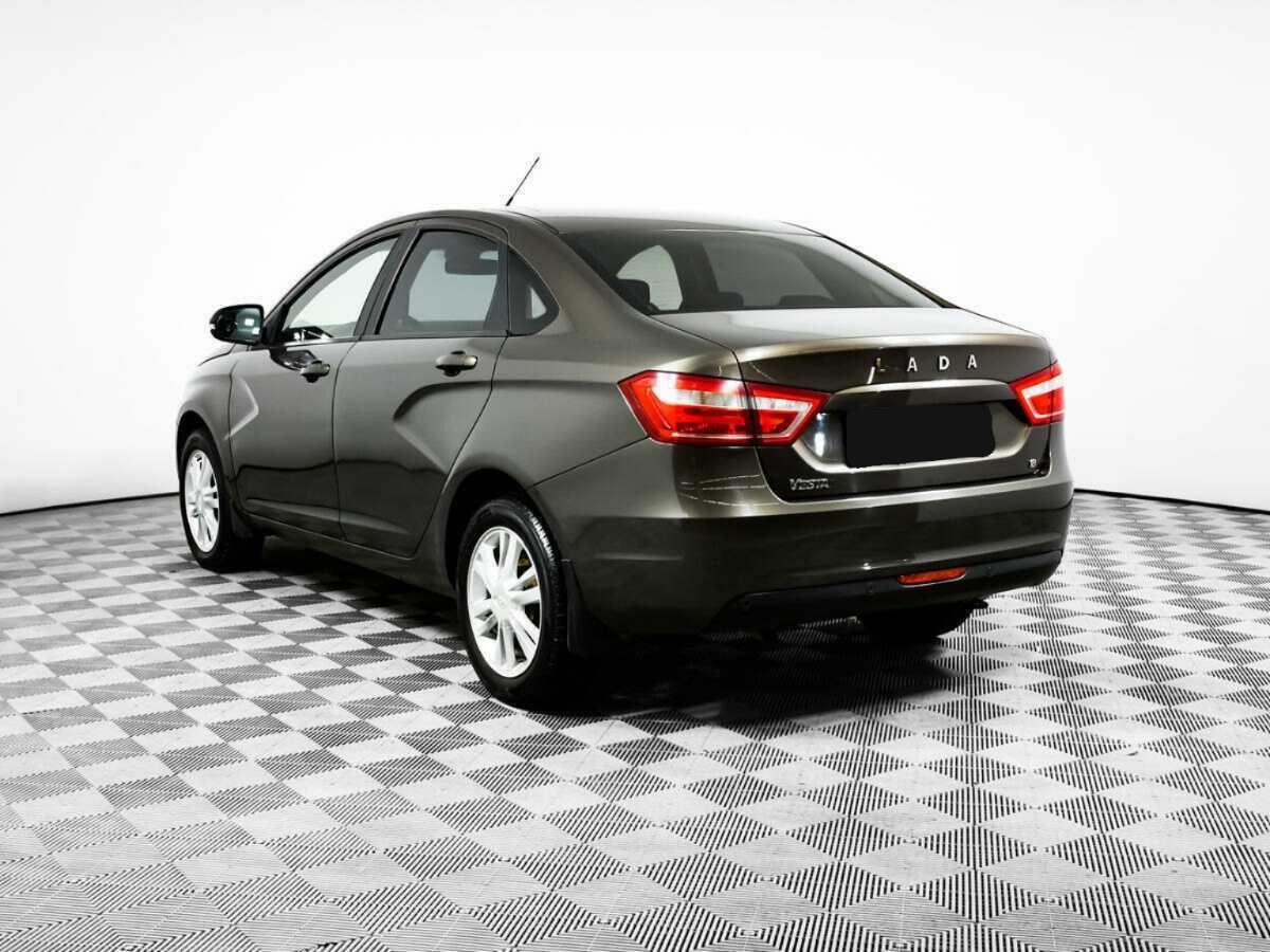 Б/У Лада (ВАЗ) Веста 2017 года. Фото: #6