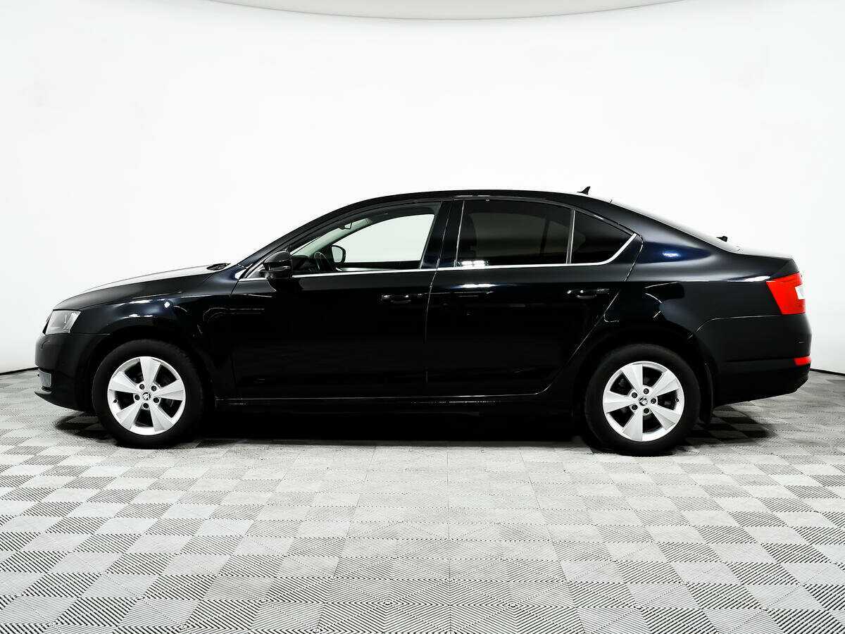 Б/У Шкода Октавия 2016 года. Фото: #7