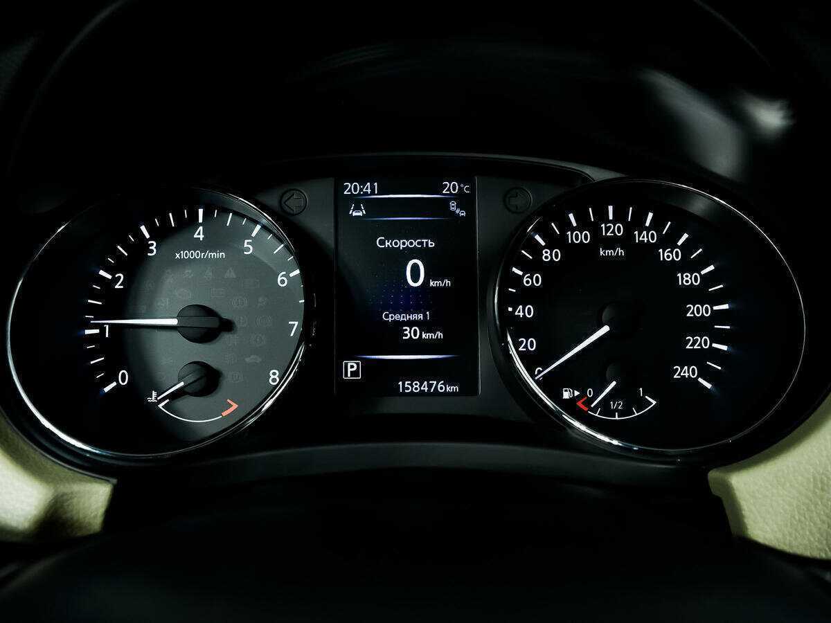 Б/У Ниссан Икс-Трейл 2018 года. Фото: #9