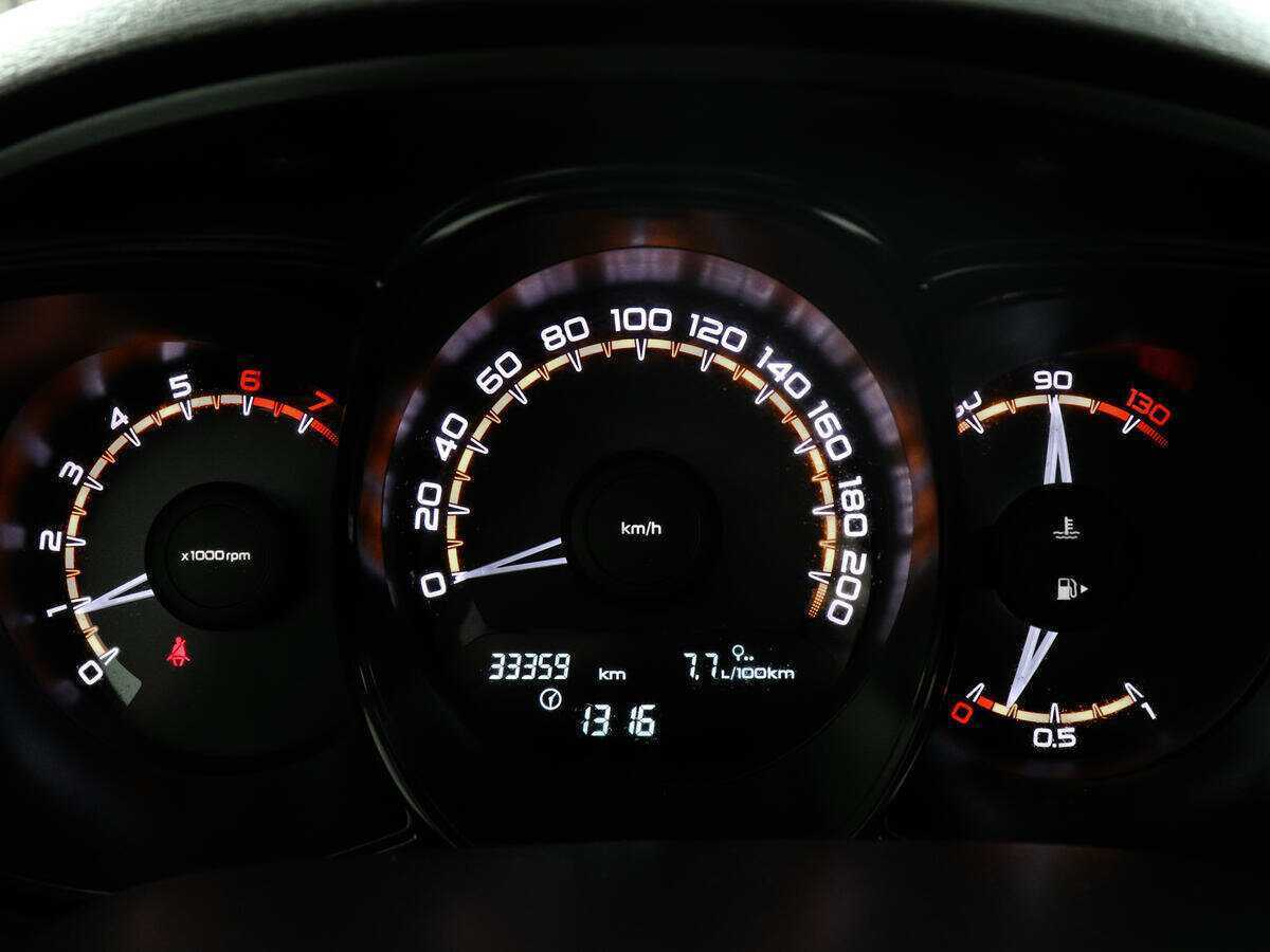 Б/У Лада (ВАЗ) Веста 2021 года. Фото: #10