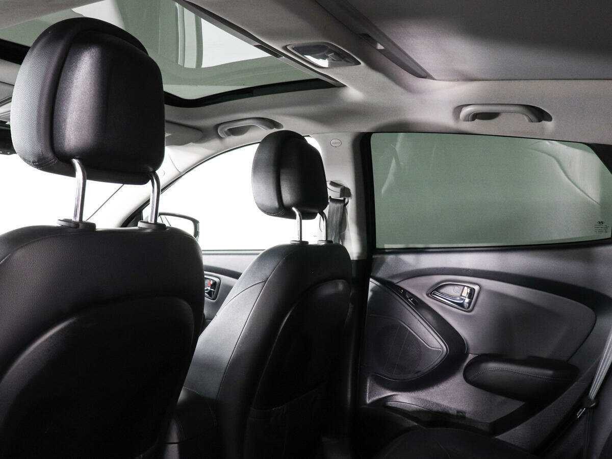 Б/У Хендай ай-икс35 2013 года. Фото: #11