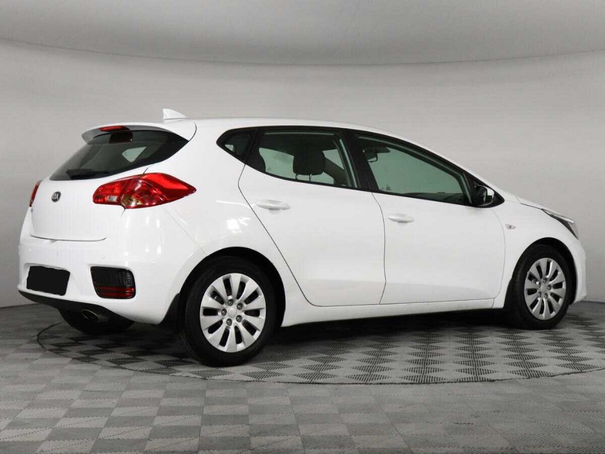 Б/У Киа Сид 2017 года. Фото: #3