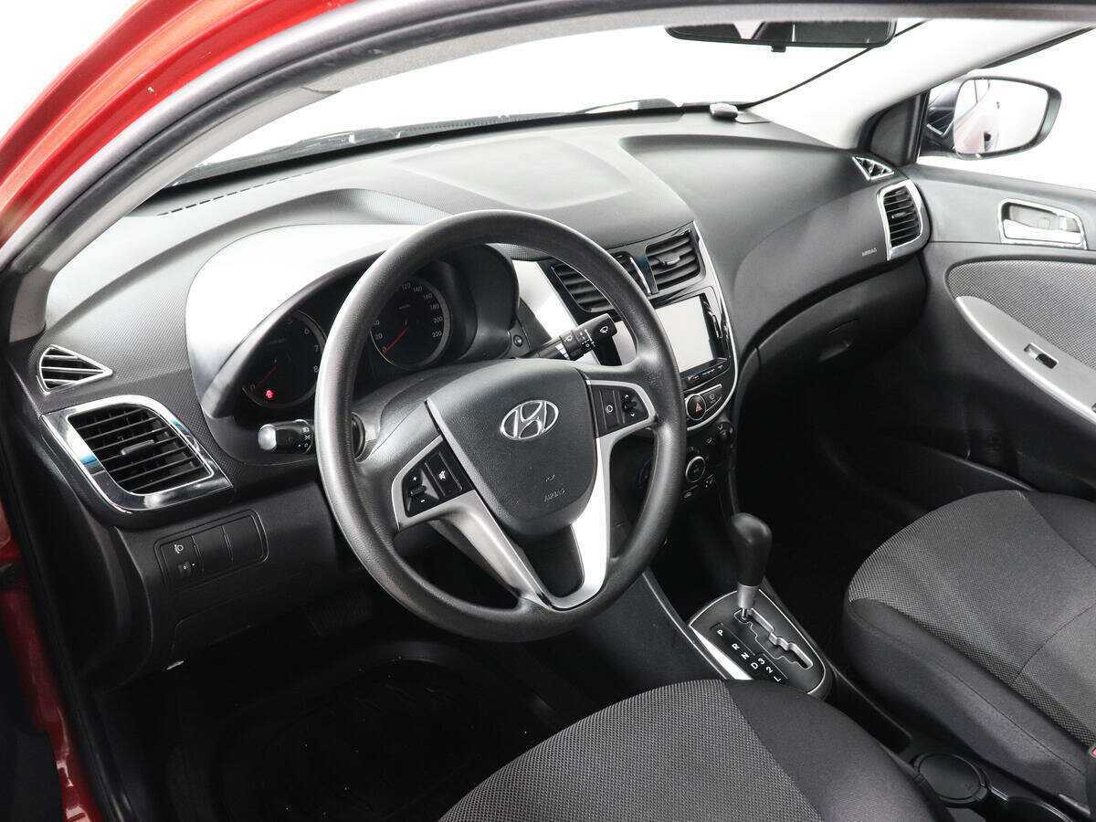 Б/У Хендай Солярис 2013 года. Фото: #4