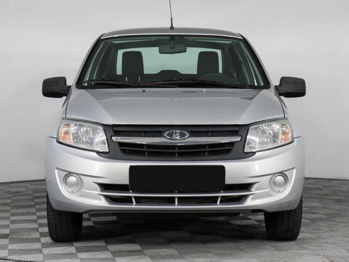 Б/У Лада (ВАЗ) Гранта 2014 года. Фото: #1