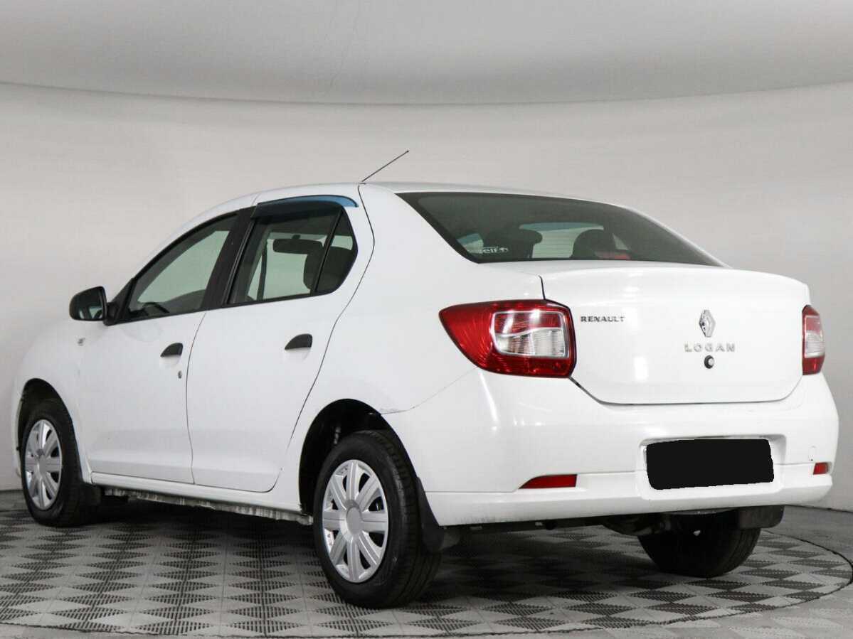 Б/У Рено Логан 2014 года. Фото: #3
