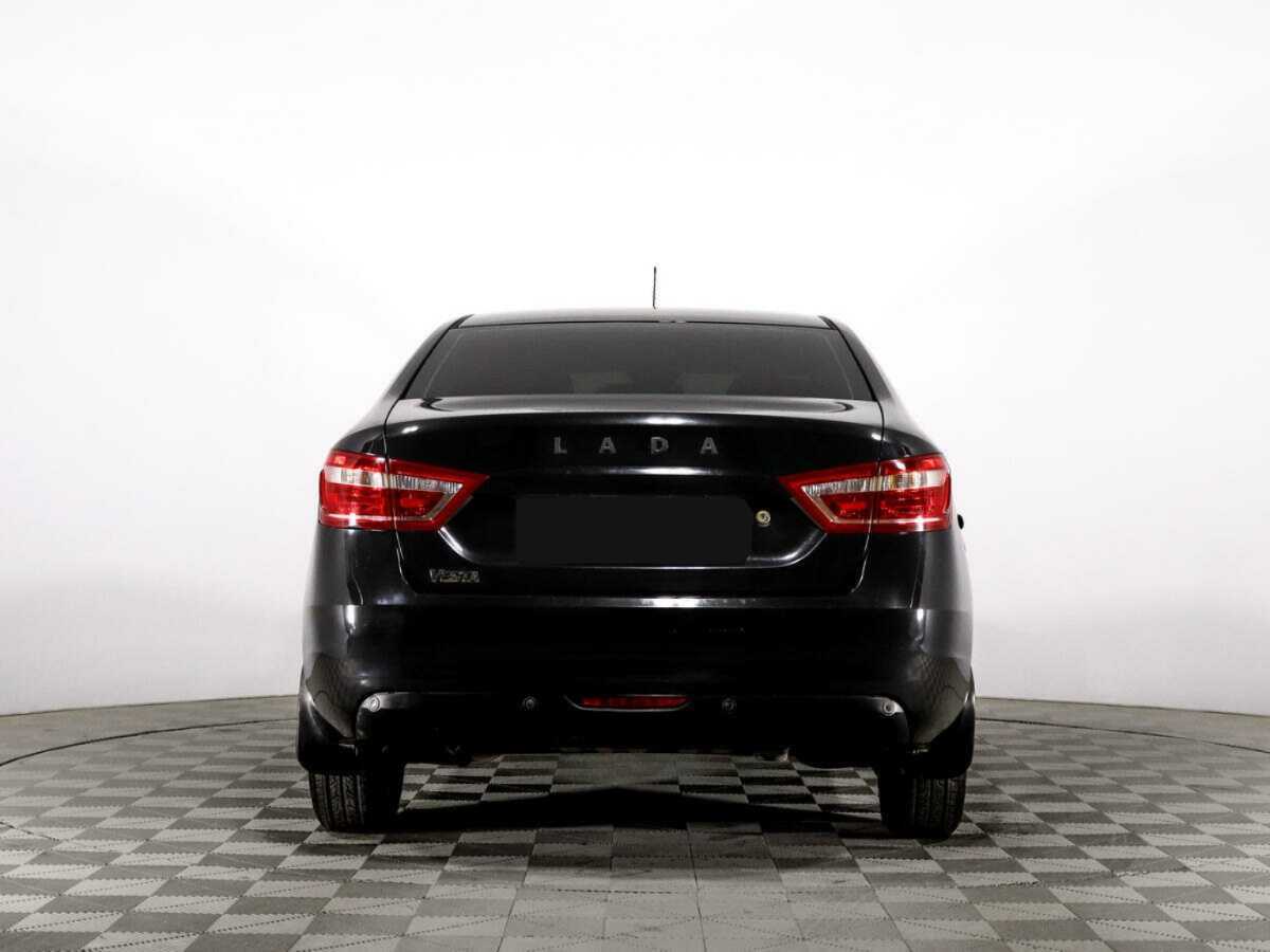 Б/У Лада (ВАЗ) Веста 2017 года. Фото: #4