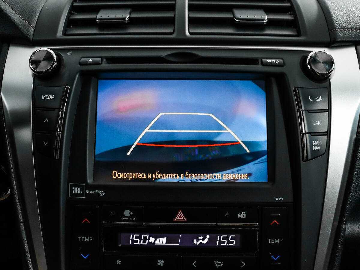 Б/У Тойота Камри 2015 года. Фото: #17