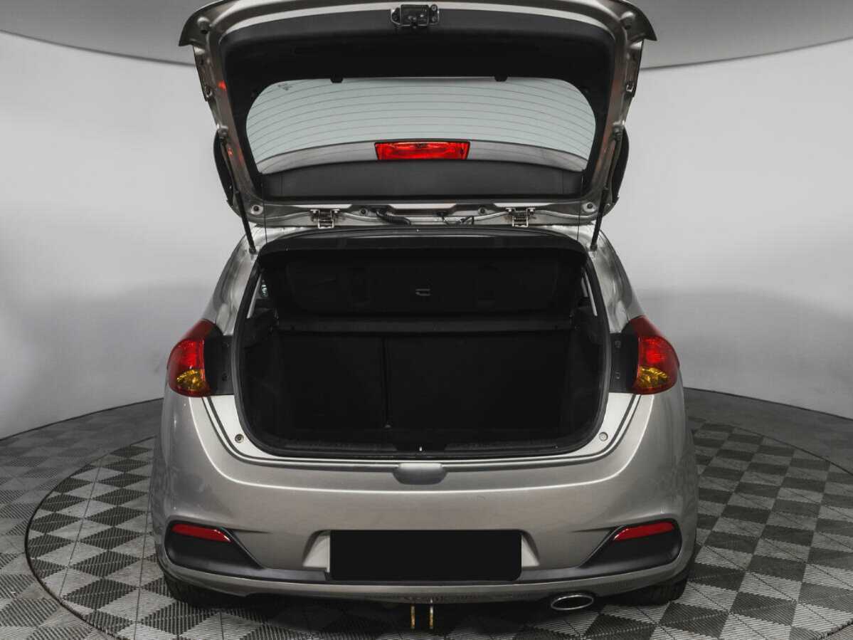 Б/У Киа Сид 2015 года. Фото: #16