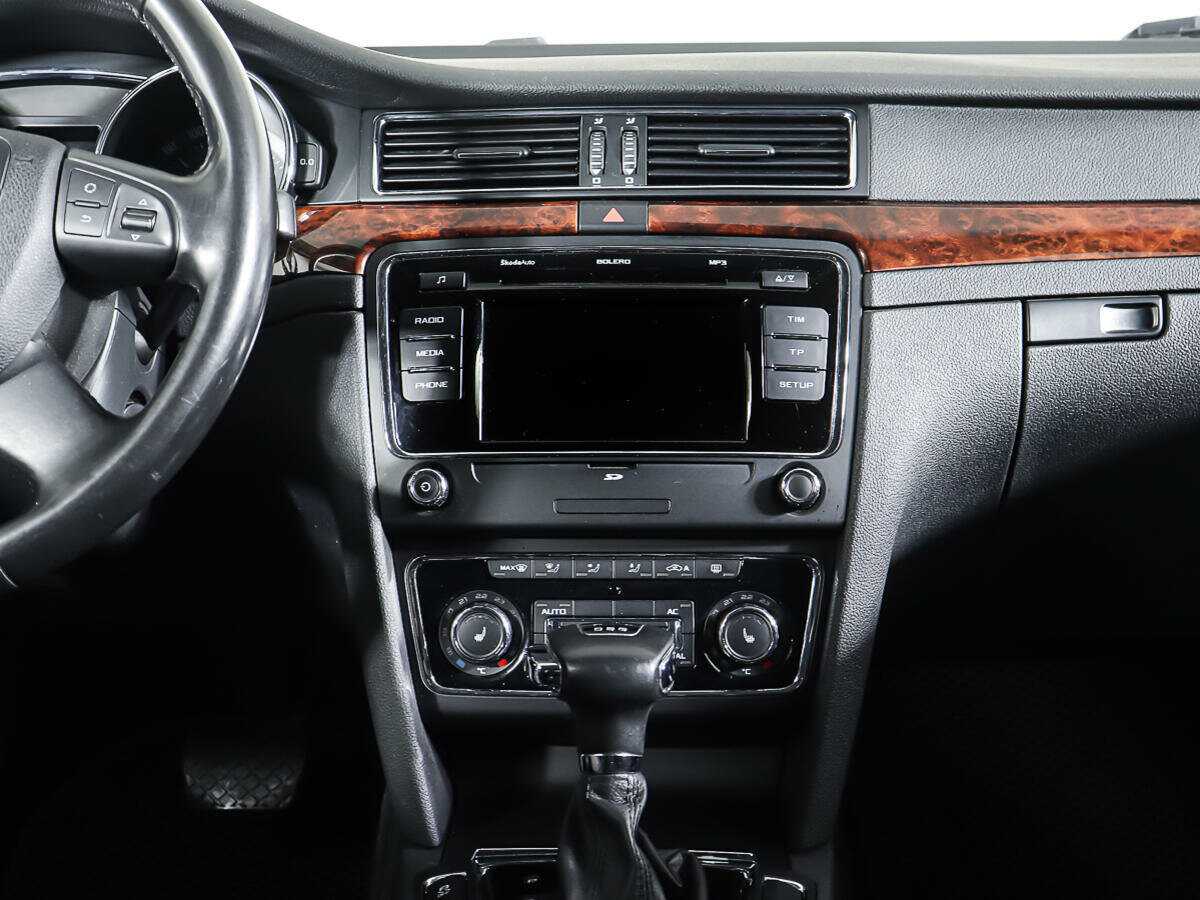 Б/У Шкода Суперб 2012 года. Фото: #14