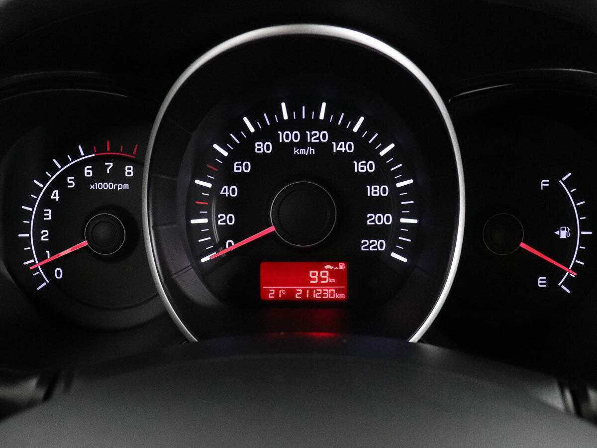 Б/У Киа Рио 2015 года. Фото: #9