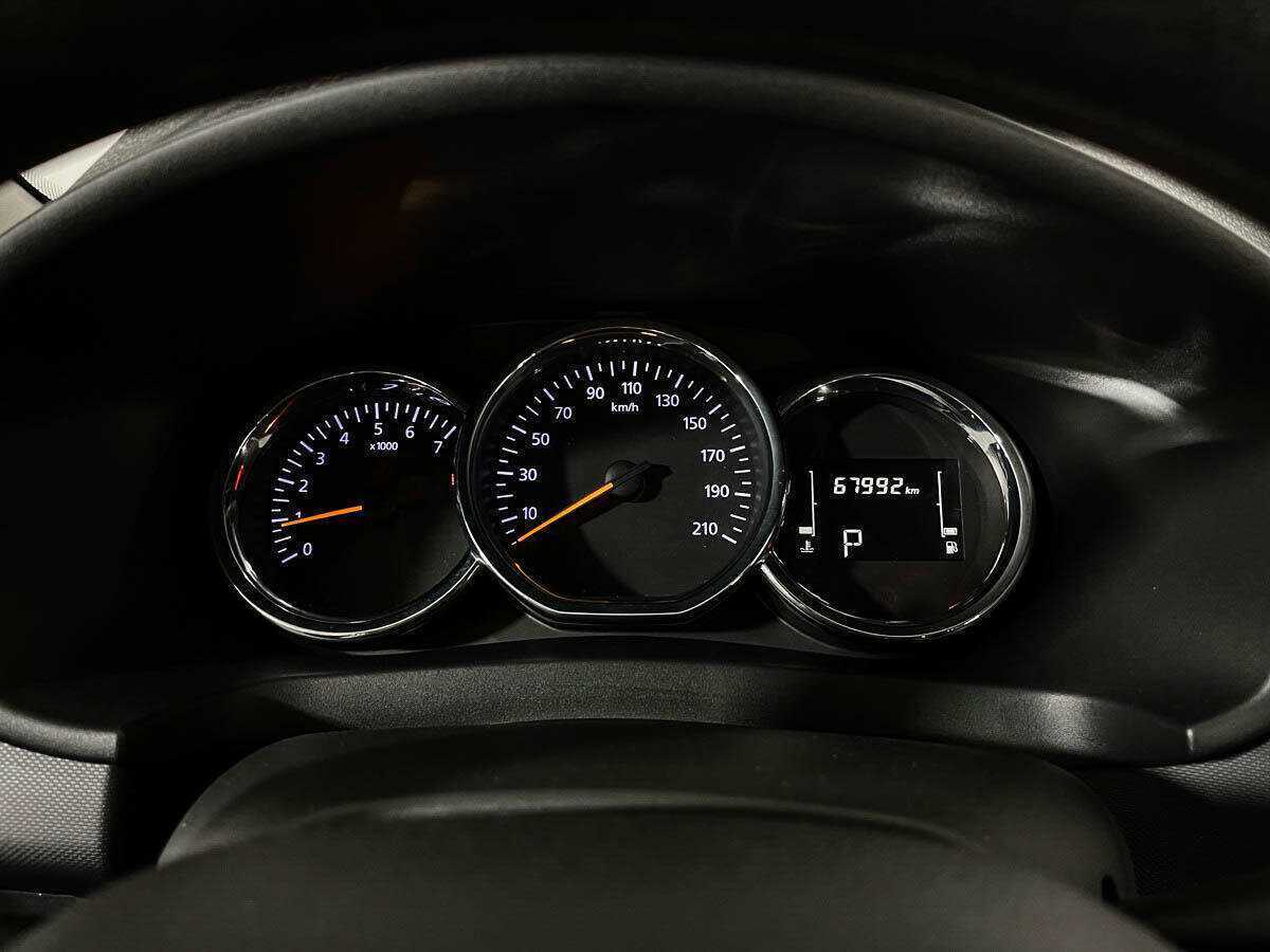 Б/У Рено Логан 2019 года. Фото: #6