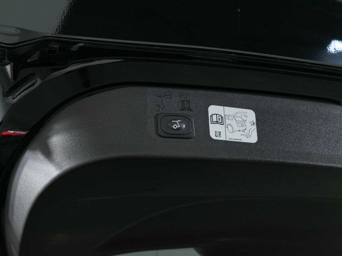 Б/У Форд Куга 2017 года. Фото: #9