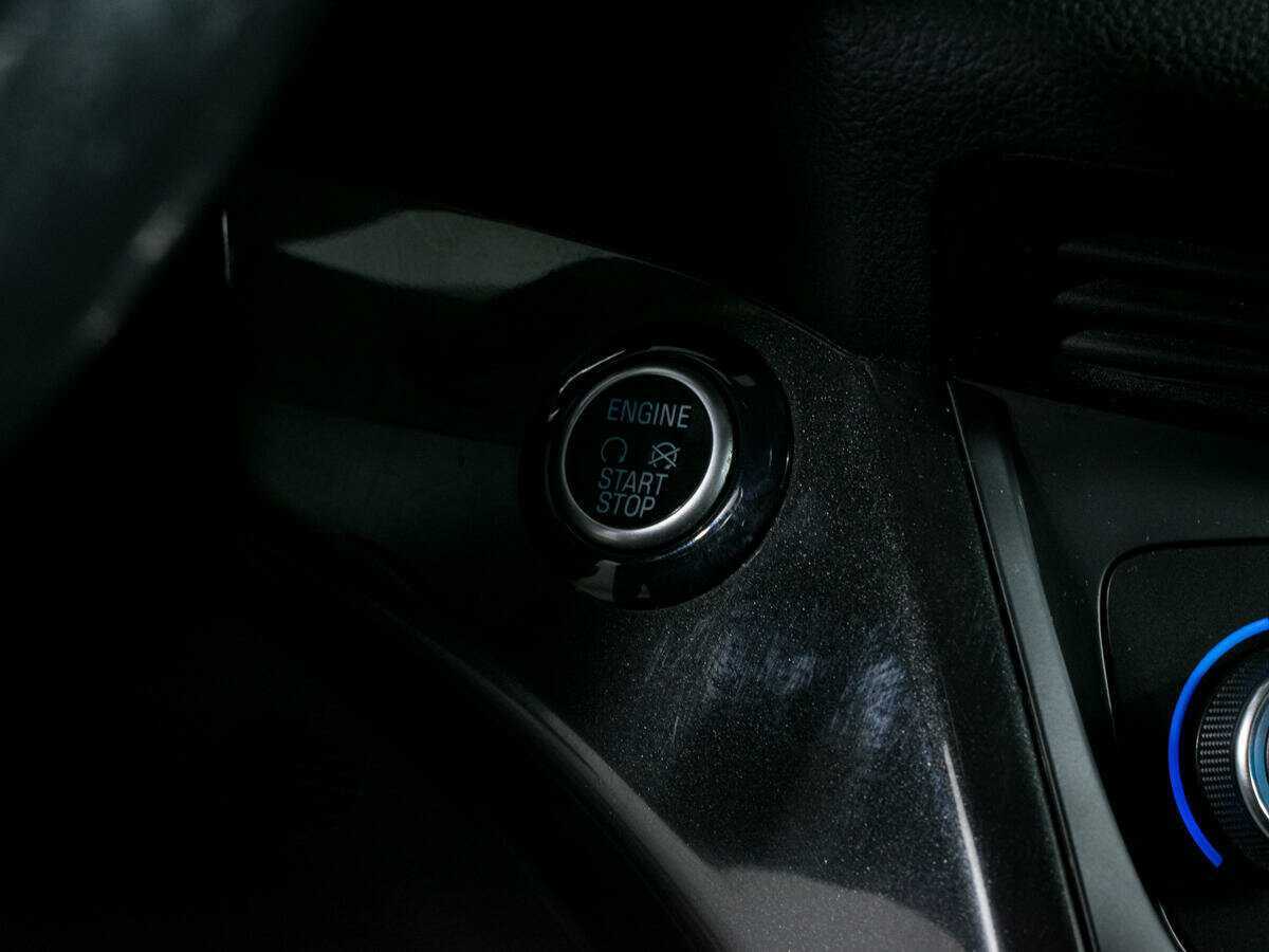 Б/У Форд Куга 2017 года. Фото: #17