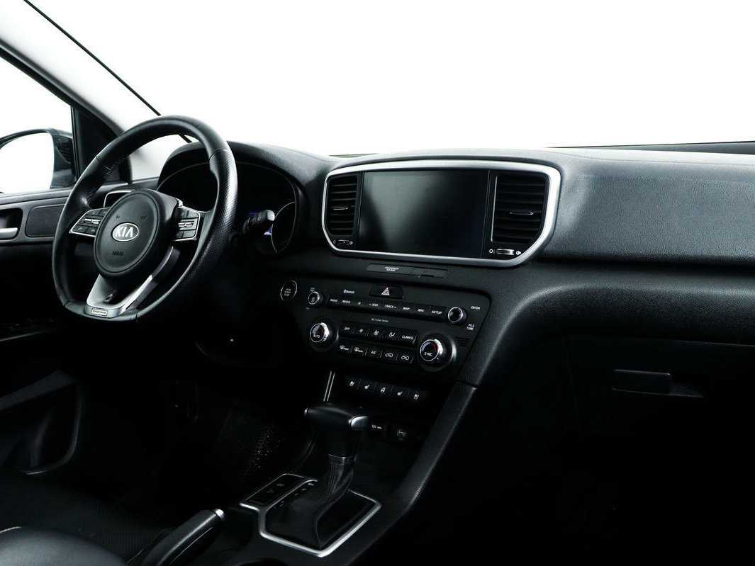 Б/У Киа Спортейдж 2018 года. Фото: #8