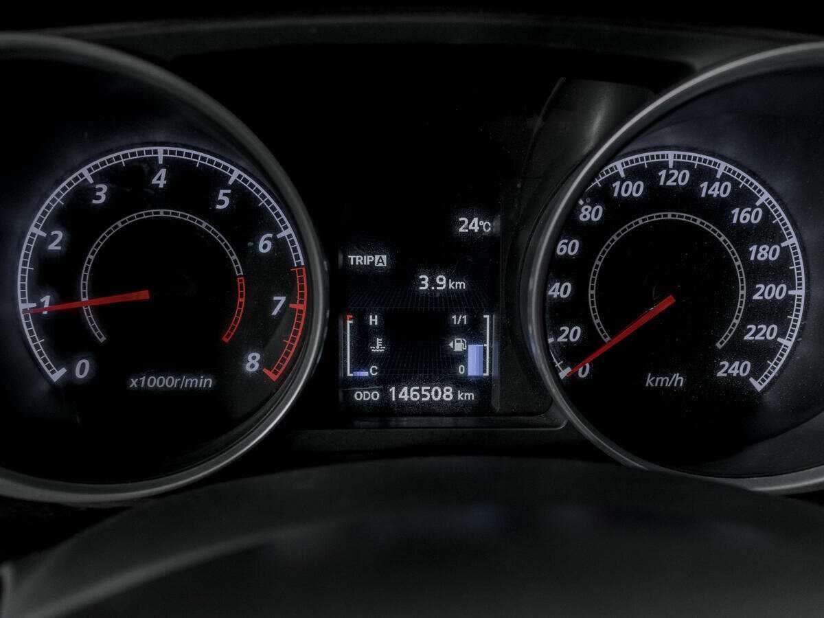 Б/У Митсубиши АС-Икс 2012 года. Фото: #10