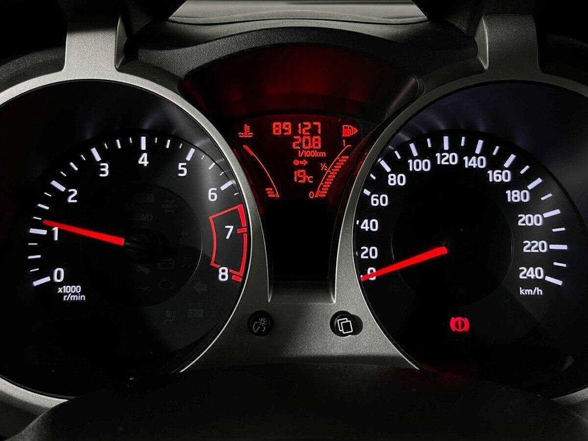 Б/У Ниссан Жук 2012 года. Фото: #10